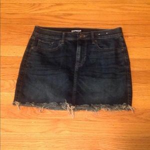 Express denim mini skirt Sz: 8